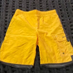NWOT Old Navy Yellow Board Shorts Quick-Dry Swimwear